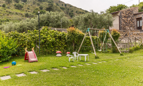 FONDO CIPOLLATE, Castiglione di Sicilia, Catania
